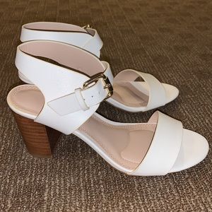 White heel sandals